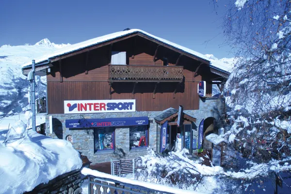 Intersport Les Coches Front de neige