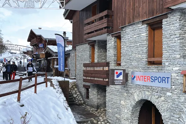 Intersport Les Coches Le Trompe L'oeil